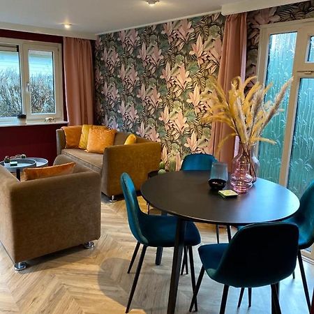 Sfeervolle Chalet op de Veluwe in Hoenderloo Hotel Buitenkant foto